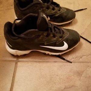Boys Nike Baseball cleats